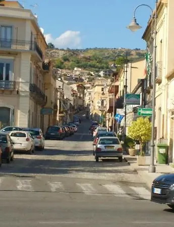 Daire Vista Montagna Caulonia Marina